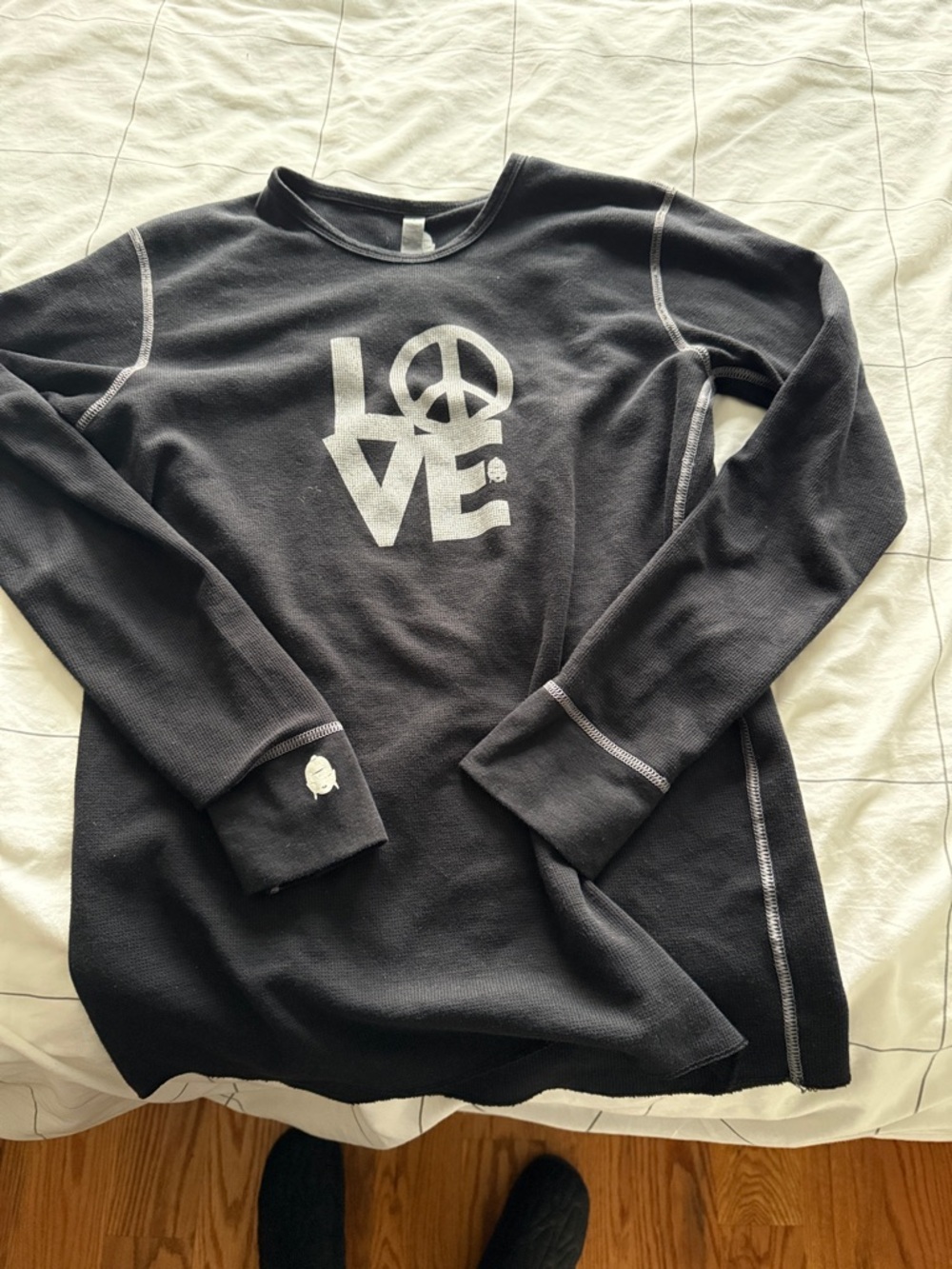 Black Long Sleeve 'LOVE' Graphic Tee
